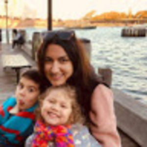 Meet your Posher, Julia